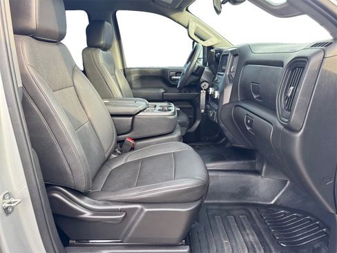 Used 2022 GMC Sierra 2500 Pro w/ Convenience Package image 15