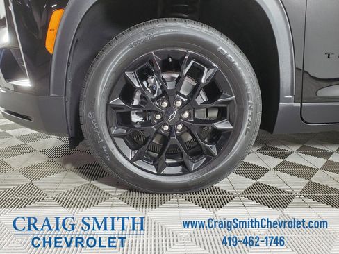 New 2026 Chevrolet Traverse LT w/ Midnight/Sport Edition image 37