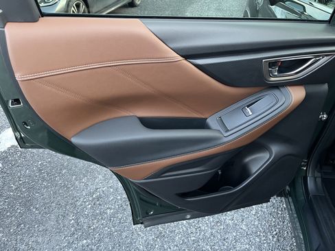 Used 2023 Subaru Forester Touring image 15