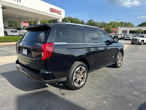 Used 2025 Ford Expedition King Ranch AWD/4WD image 5
