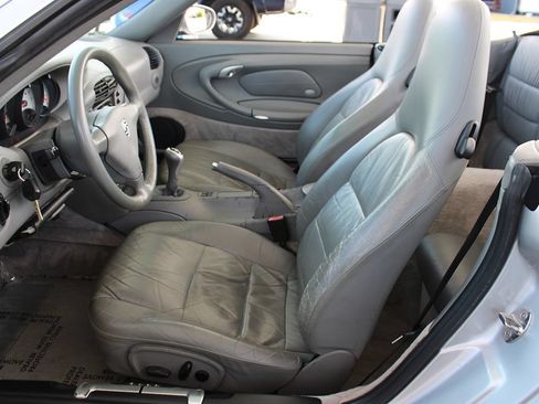 Used 2000 Porsche 911 Cabriolet image 16