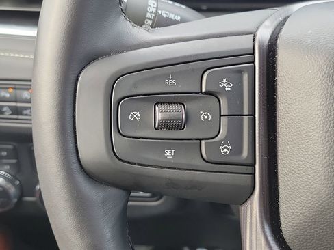 Used 2024 GMC Yukon Denali Ultimate image 16