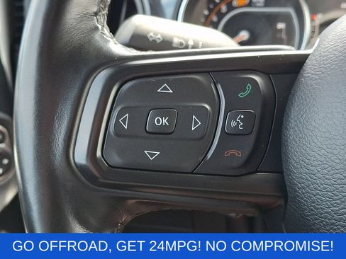 Used 2022 Jeep Wrangler Unlimited Sport AWD/4WD image 23