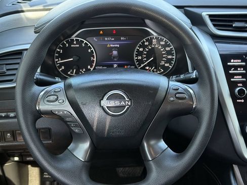 Used 2023 Nissan Murano S FWD image 11