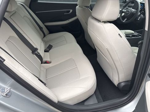 New 2026 Hyundai Sonata SEL image 17