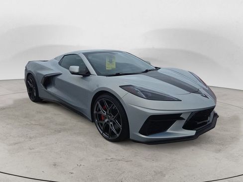 Used 2021 Chevrolet Corvette Stingray w/ Z51 Performance Package image 7