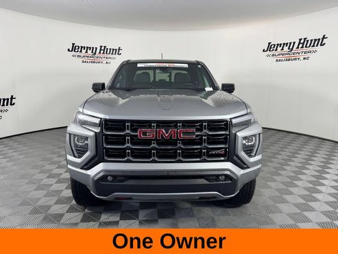 Used 2025 GMC Canyon AT4 AWD/4WD image 5