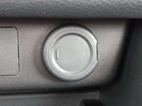 Used 2023 Nissan Rogue SV w/ SV Premium B Package AWD/4WD image 8