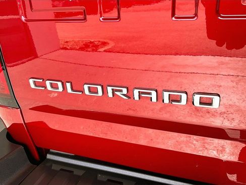 Used 2022 Chevrolet Colorado Z71 w/ Safety Package image 25