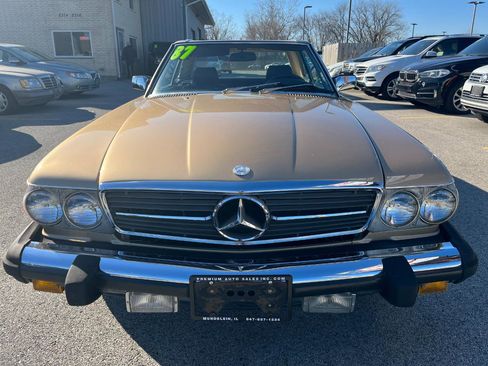 Used 1987 Mercedes-Benz 560 SL image 8