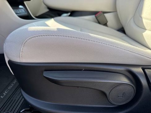 New 2026 Hyundai Tucson Blue SE AWD/4WD image 12