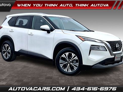 Used 2021 Nissan Rogue SV w/ Premium Package image 1