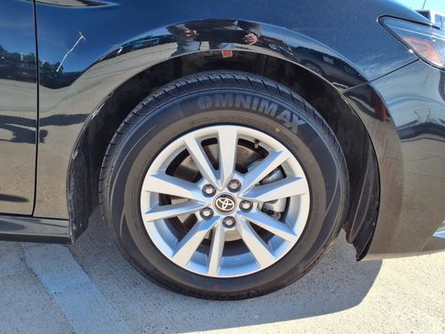 Certified 2025 Toyota Camry LE image 9