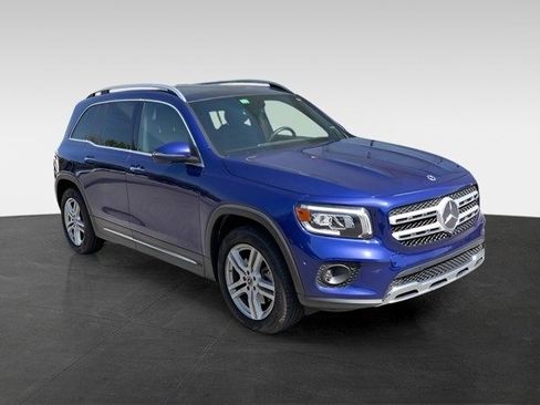 Used 2021 Mercedes-Benz GLB 250 image 12
