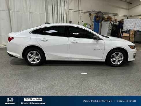 Used 2024 Chevrolet Malibu LS FWD image 9