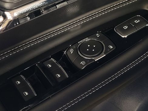 Used 2022 Lincoln Corsair FWD image 27