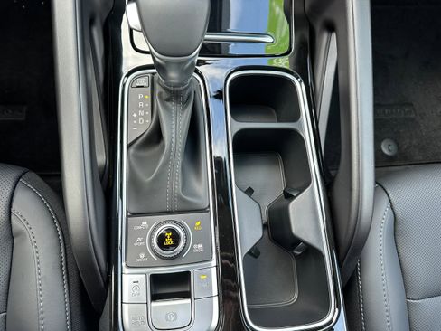 New 2025 Kia Telluride S image 44
