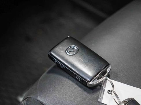 Used 2023 MAZDA CX-30 AWD 2.5 S w/ Preferred Package image 26