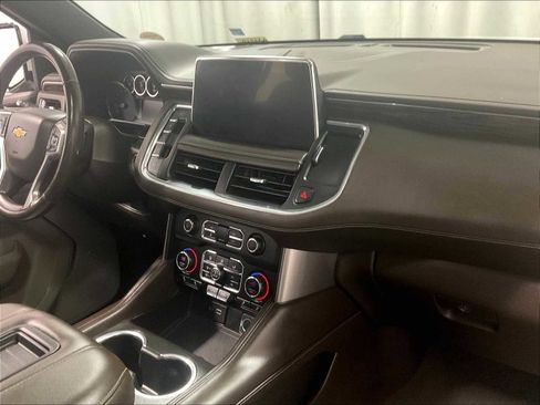 Used 2021 Chevrolet Tahoe LT w/ LT Signature Package image 14