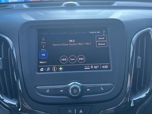 Used 2023 Chevrolet Equinox RS image 16