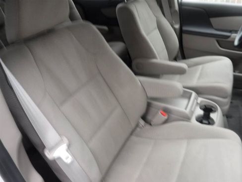 Used 2013 Honda Odyssey EX image 24