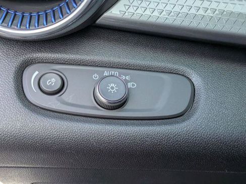 New 2026 Chevrolet Trax LT w/ LT Convenience Package image 14