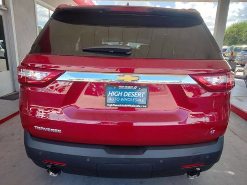 Used 2019 Chevrolet Traverse LT image 4