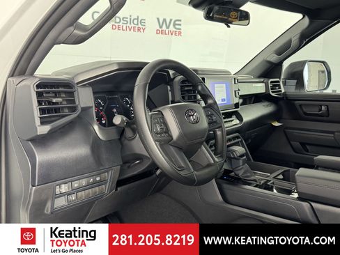 New 2026 Toyota Tundra SR image 2