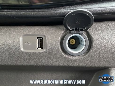 Used 2023 Ford Transit 350 XLT image 32