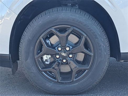 New 2025 Ford Maverick XLT w/ XLT Luxury Package image 29