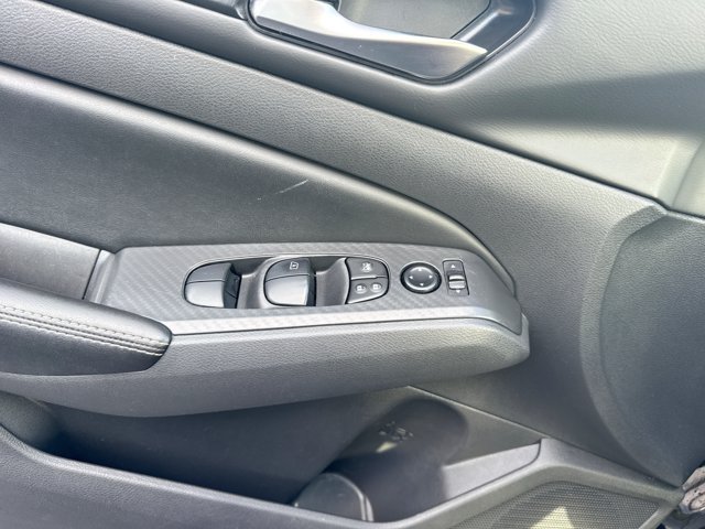 Certified 2024 Nissan Altima 2.5 SV FWD image 23