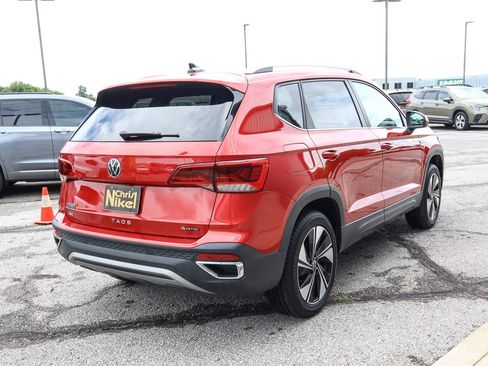Used 2023 Volkswagen Taos SE AWD/4WD image 4
