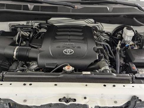 Used 2019 Toyota Sequoia Platinum image 34