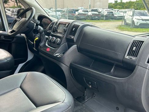 Used 2018 RAM ProMaster 2500 w/ Interior Convenience Group image 23