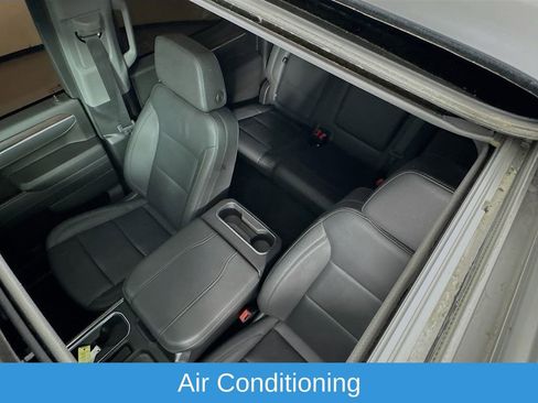 Used 2025 GMC Sierra 1500 SLT image 28