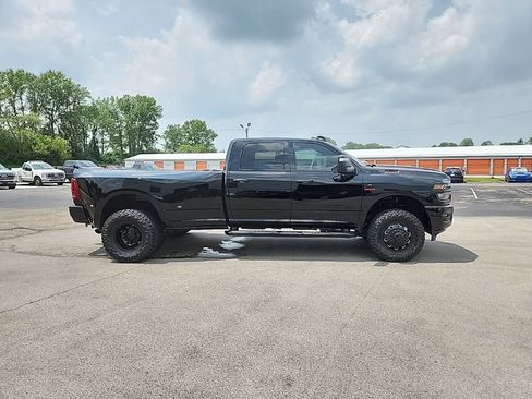 Used 2025 RAM 3500 Big Horn AWD/4WD image 5