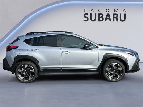 New 2025 Subaru Crosstrek 2.5i Limited image 6