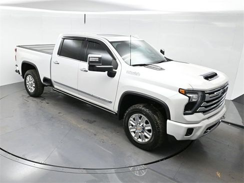 Used 2024 Chevrolet Silverado 2500 High Country w/ High Country Premium Package image 34