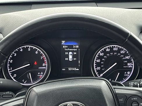 Used 2024 Toyota Camry SE FWD image 13