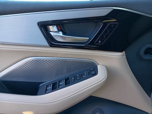 Used 2023 Acura MDX SH-AWD w/ Technology Package image 40