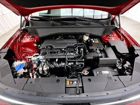 Used 2025 Hyundai Kona SEL AWD/4WD image 12