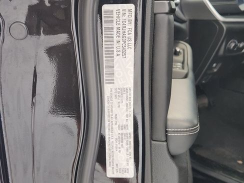 Used 2023 Jeep Grand Cherokee Altitude AWD/4WD image 35