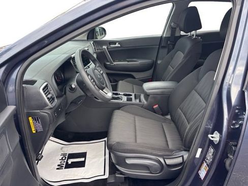 Used 2020 Kia Sportage LX AWD/4WD image 10