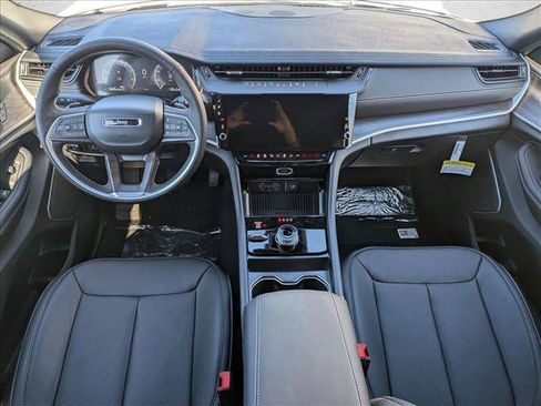 New 2026 Jeep Grand Cherokee L Limited AWD/4WD image 16