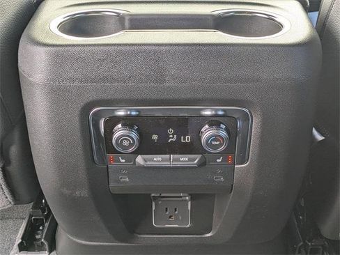 New 2026 GMC Yukon XL Denali image 18