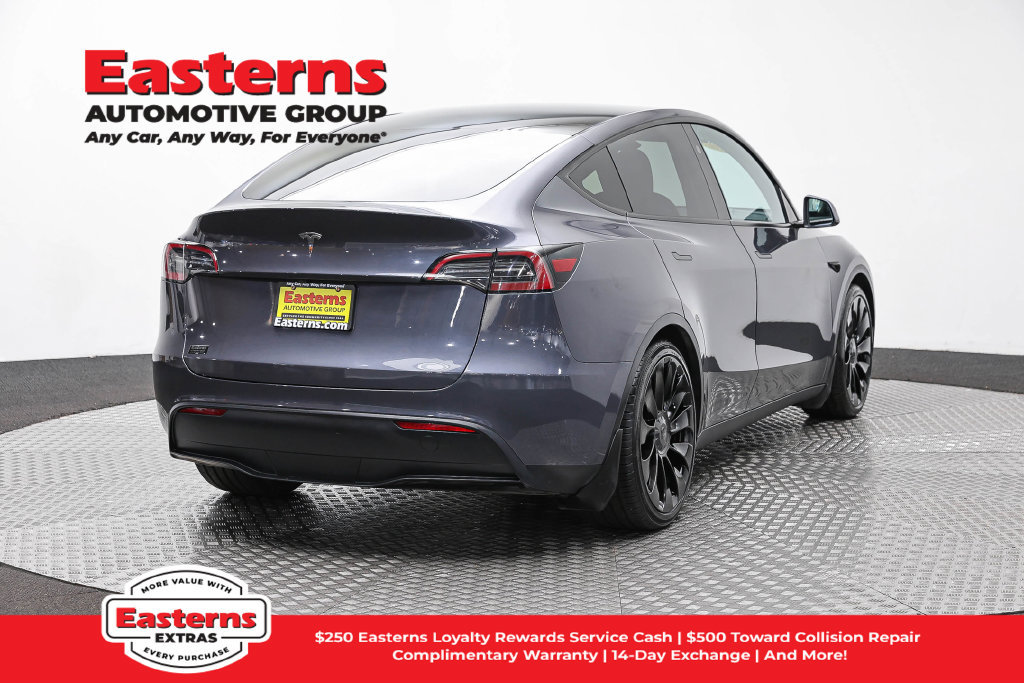 Used 2023 Tesla Model Y Performance AWD/4WD image 6