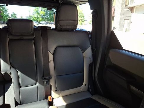 Used 2024 Ford Bronco Wildtrak AWD/4WD image 20