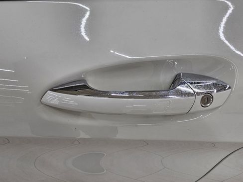 Used 2018 Mercedes-Benz CLA 250 4MATIC image 14