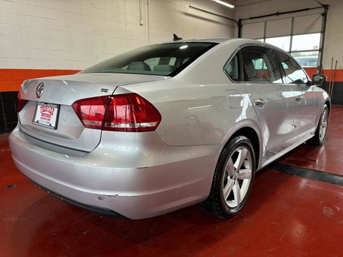 Used 2014 Volkswagen Passat 2.5 SE image 7