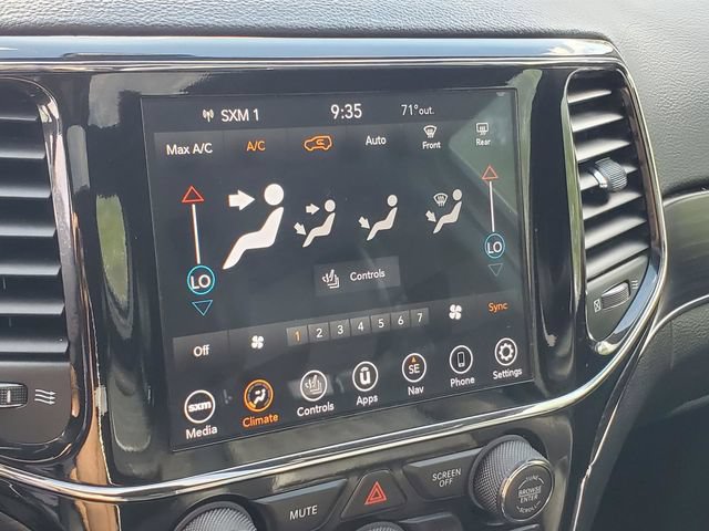 Used 2021 Jeep Grand Cherokee Limited AWD/4WD image 23